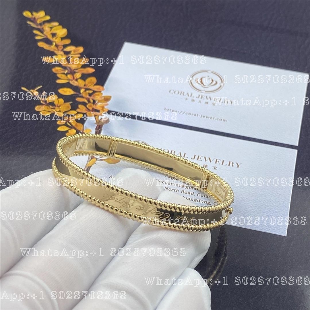 Van Cleef & Arpels Perlée Signature Bracelet VCARP3K600