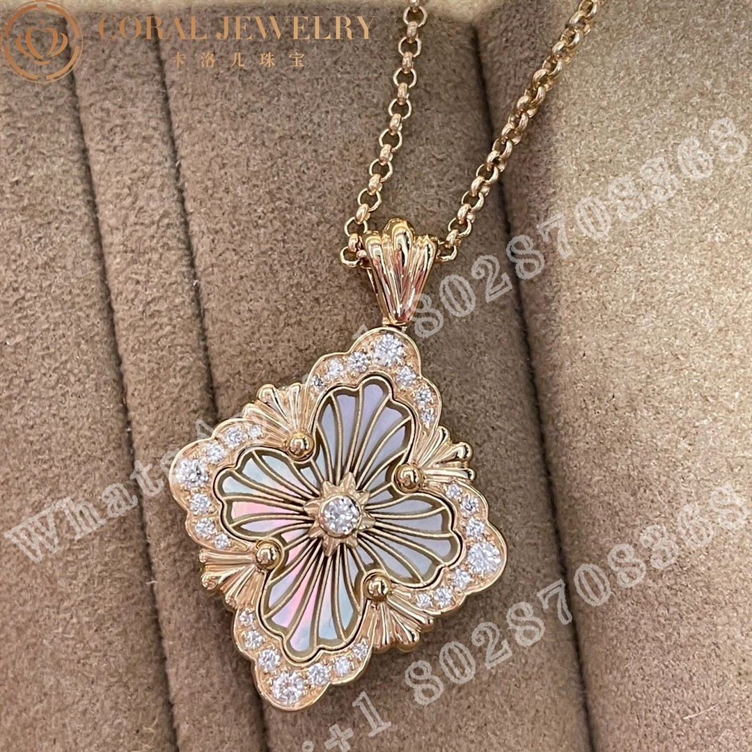 Buccellati Opera Tulle Pendant in Yellow Gold Set with Mother of Pearl Big Motif