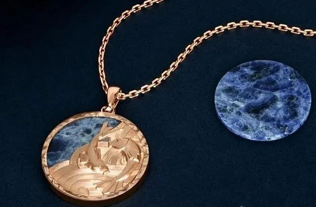 Van Cleef Arpels Presents The Zodiaque Zodiac Pendant 