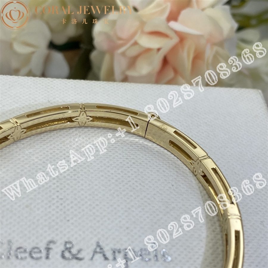 Roberto Coin Love in Verona Yellow Gold Bracelet with Diamonds