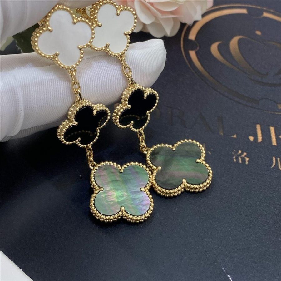 Van Cleef & Arpels Magic Alhambra Earrings, 3 Motifs Yellow Gold, Mother-of-pearl, Onyx VCARD79000