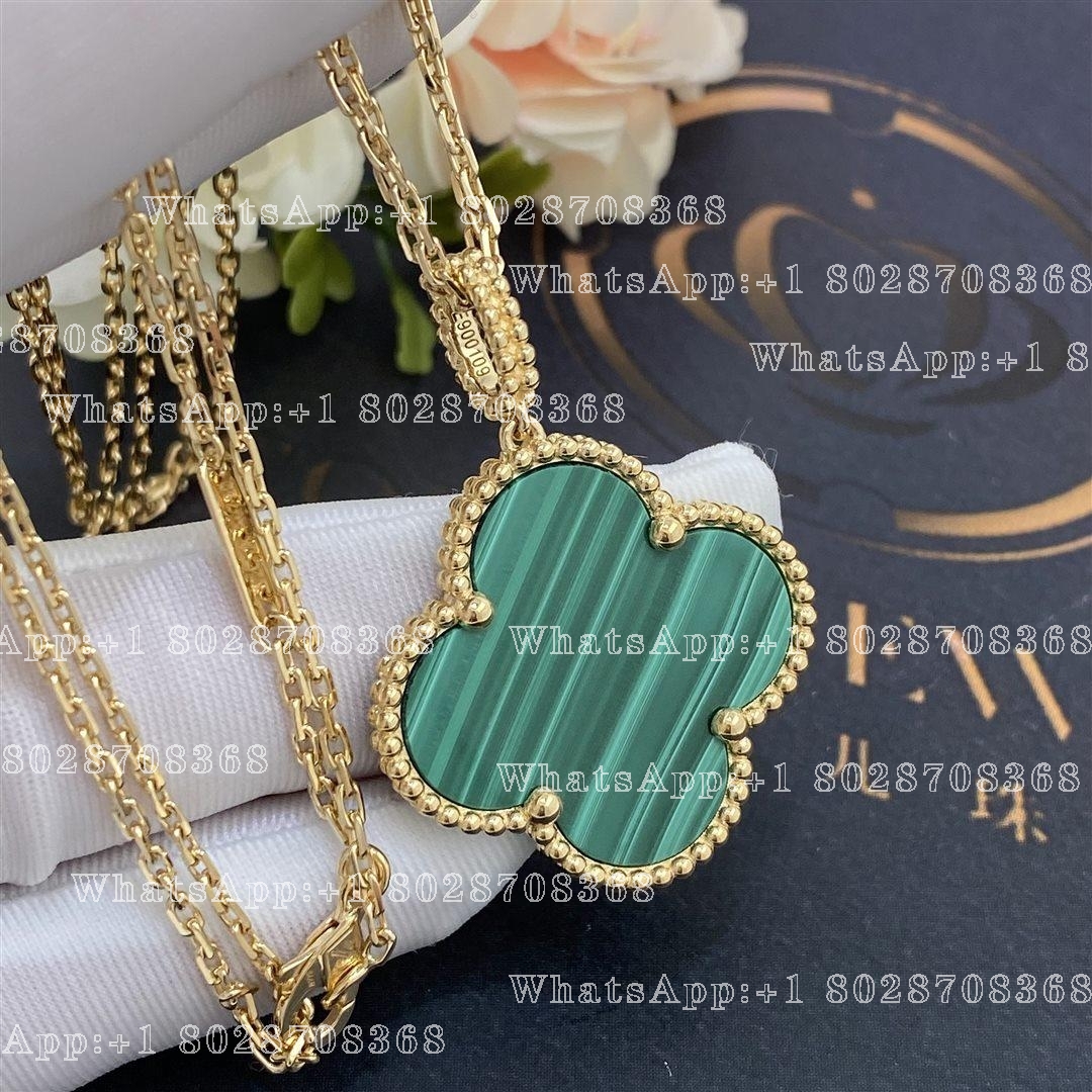 Van Cleef & Arpels Magic Alhambra long necklace, 1 motif Yellow gold, Malachite VCARO3MG00