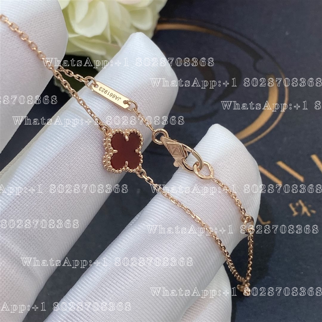 Van Cleef & Arpels Sweet Alhambra bracelet Rose gold, Carnelian VCARN59K00