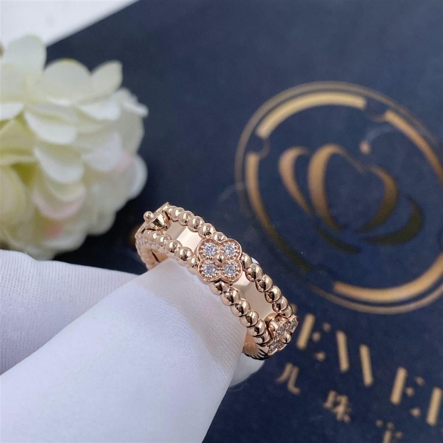 Van Cleef & Arpels Perlée sweet clovers ring Rose gold, Diamond VCARP6ML00