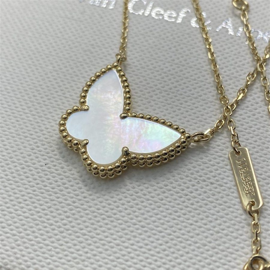 Van Cleef & Arpels Lucky Alhambra butterfly pendant Yellow gold, Mother-of-pearl VCARD99500