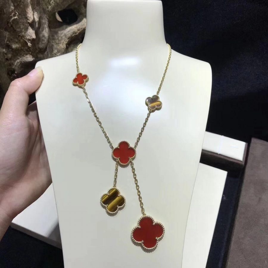 Van Cleef & Arpels Magic Alhambra necklace, 6 motifs Yellow gold, Carnelian, Tiger Eye VCARN5JP00