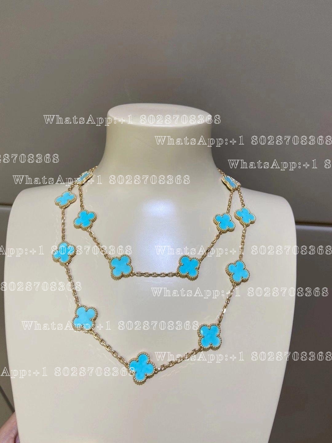 Van Cleef & Arpels Vintage Alhambra long necklace, 20 motifs Yellow gold, Turquoise