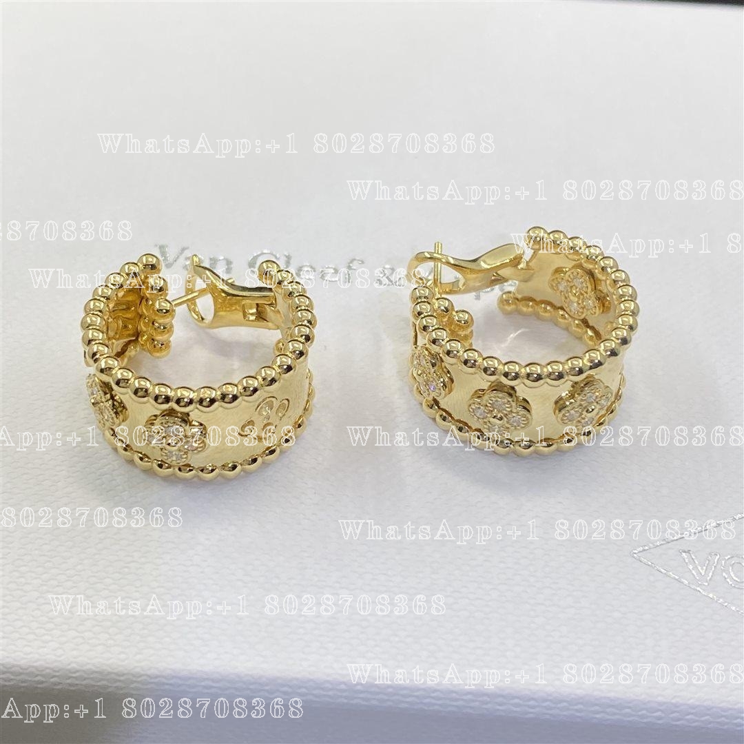 Van Cleef & Arpels Perlée clovers hoop earrings Yellow gold, Diamond VCARO3YE00