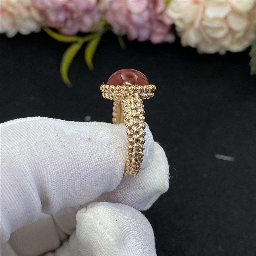 Van Cleef & Arpels Perlée couleurs ring Rose gold, Carnelian VCARP4DR00