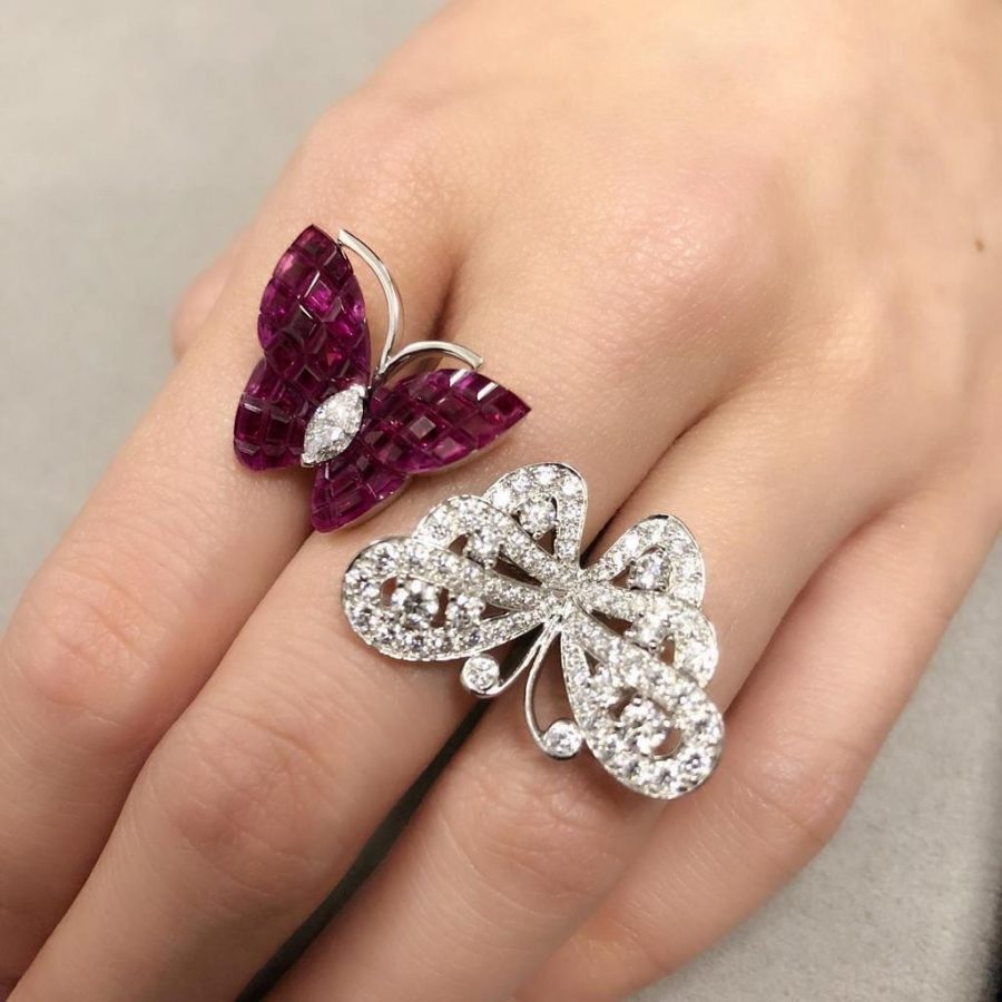 Van Cleef & Arpels Flying Butterfly between the finger ring Mystery-Set Ruby Two Flying Butterfly VCARF27100