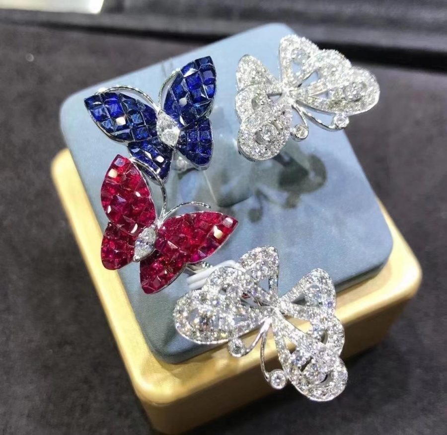 Van Cleef & Arpels Flying Butterfly between the finger ring Mystery-Set Ruby Two Flying Butterfly VCARF27100