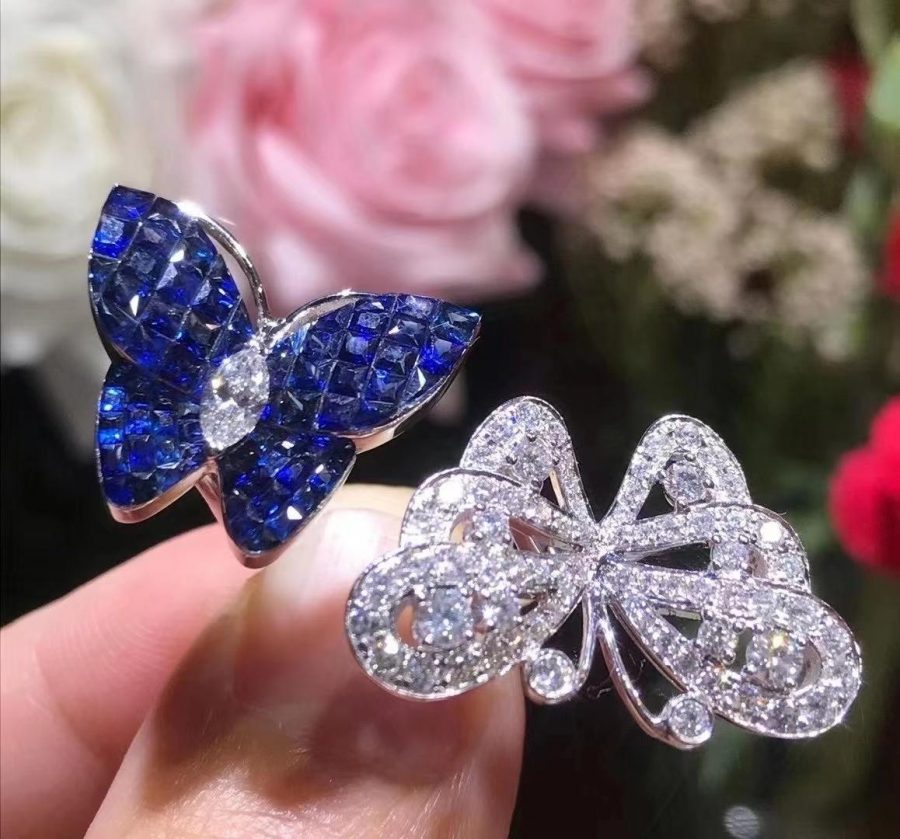 Van Cleef Arpels Flying Butterfly Between The Finger Ring White Gold Mystery Set Sapphires Vcarf27200 Coral (11)