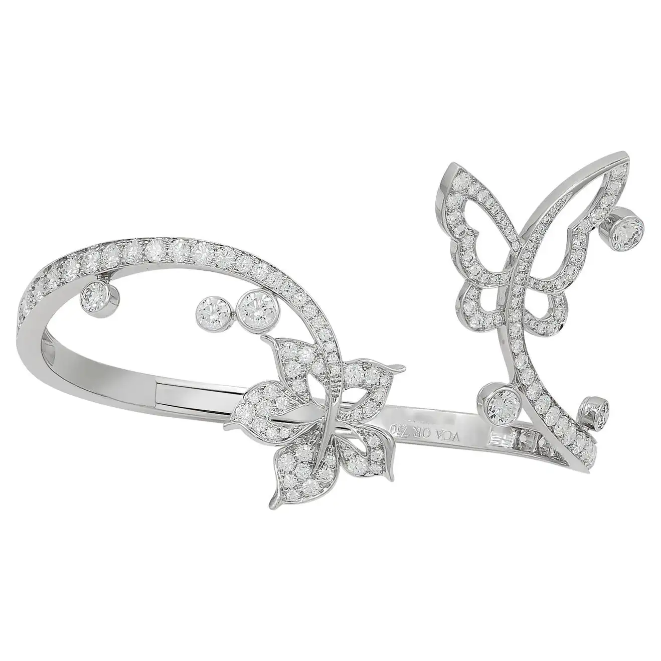 Van Cleef & Arpels Flying Butterfly Hinged Bracelet in white gold and diamonds