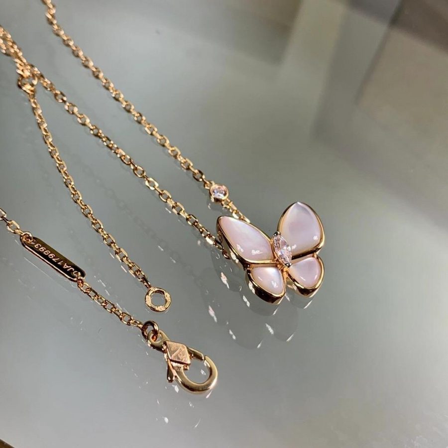 Van Cleef & Arpels Two Butterfly pendant Rose gold, Diamond, Mother-of-pearl VCARO8FO00