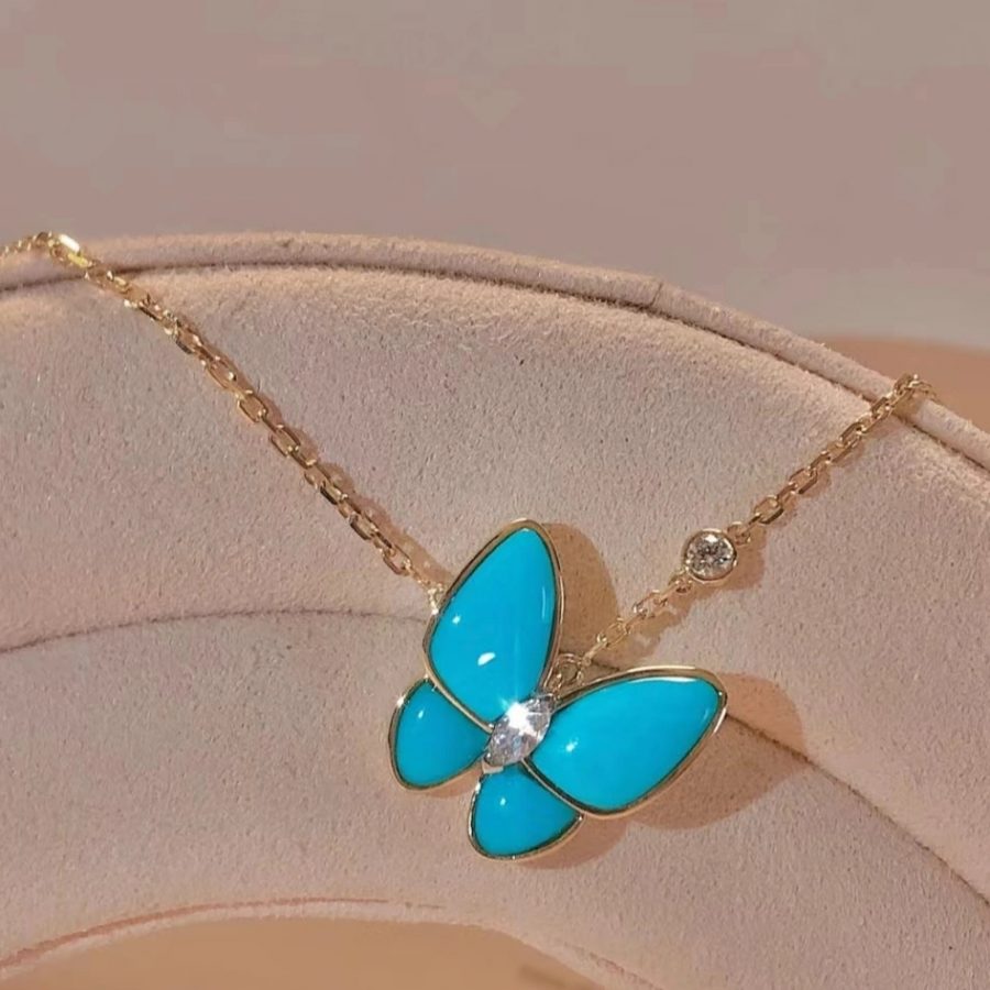 van-cleef-arpels-two-butterfly-pendant-yellow-gold-diamond-turquoise-vcarp7up00