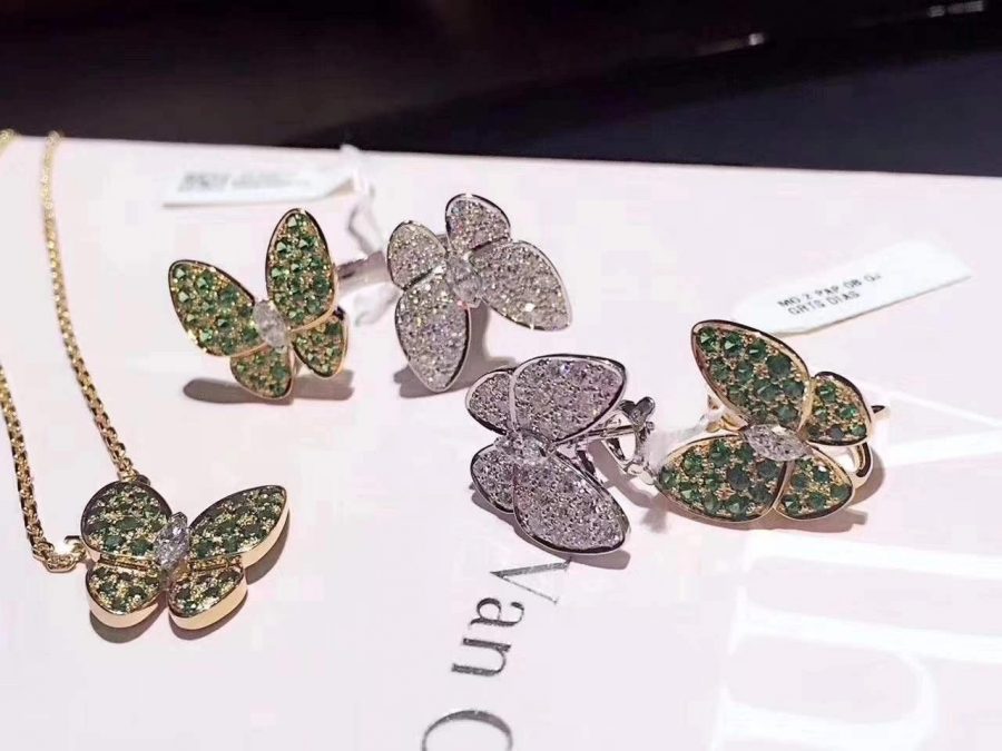 Van Cleef & Arpels Two Butterfly earrings Rose gold, Diamond, Tsavorite VCARO6W600