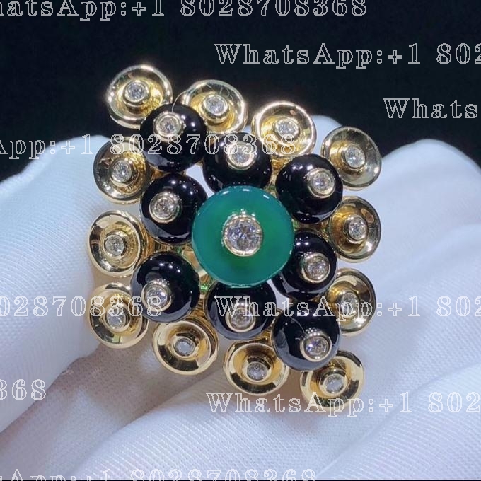 Van Cleef & Arpels Bouton d'or ring Yellow gold, Chrysoprase, Diamond, Onyx VCARO9MW00