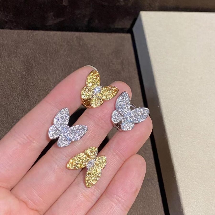 Van Cleef & Arpels Two Butterfly earrings Yellow gold, Diamond, Sapphire VCARB15100