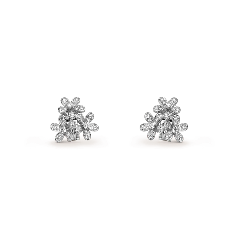 Van Cleef & Arpels Socrate earrings, 3 flowers White gold, Diamond VCARB14300