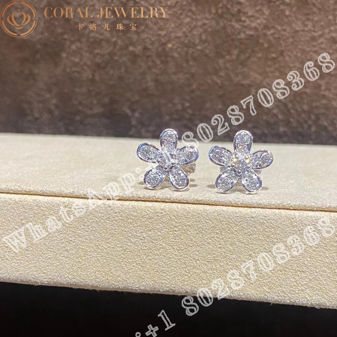 Van Cleef Arpels Socrate Earstuds 1 Flower White Gold Diamond Vcarg44100 Coral (4)