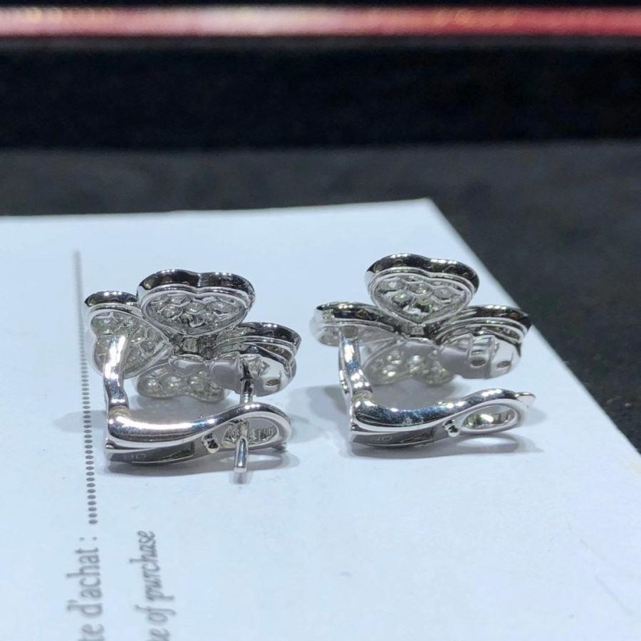 Van Cleef & Arpels Cosmos earrings, medium model White gold, Diamond VCARO68J00