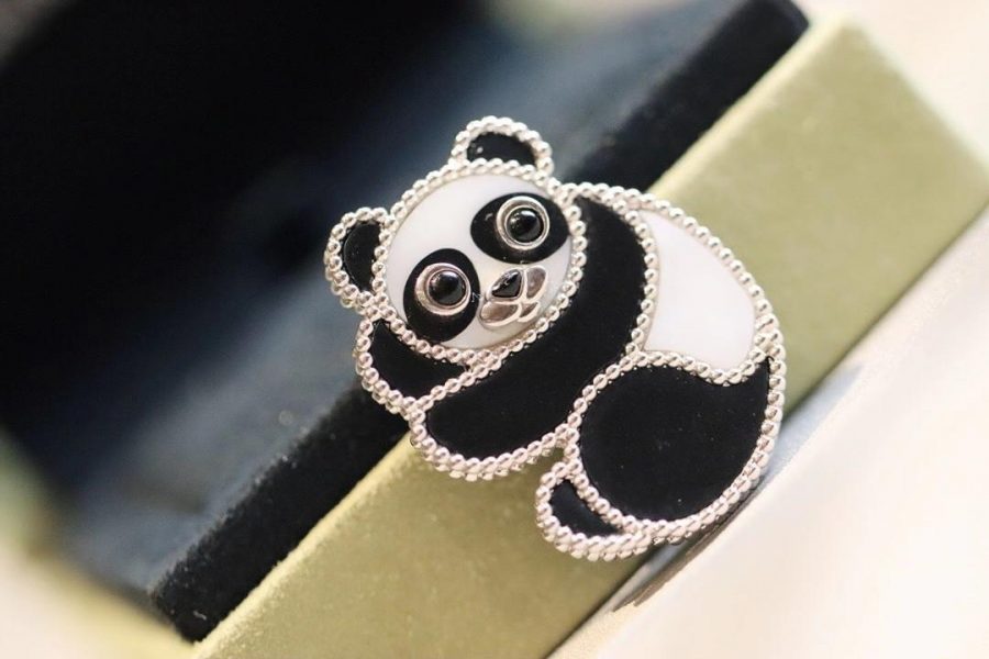 Van Cleef & Arpels Lucky Animals Panda clip White gold, Mother-of-pearl, Onyx VCARP5LI00