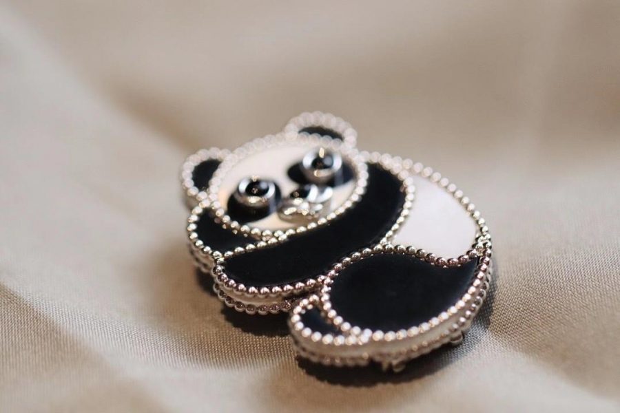 Van Cleef & Arpels Lucky Animals Panda clip White gold, Mother-of-pearl, Onyx VCARP5LI00