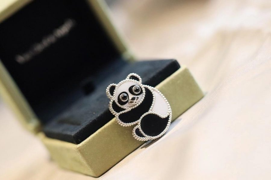 Van Cleef & Arpels Lucky Animals Panda clip White gold, Mother-of-pearl, Onyx VCARP5LI00