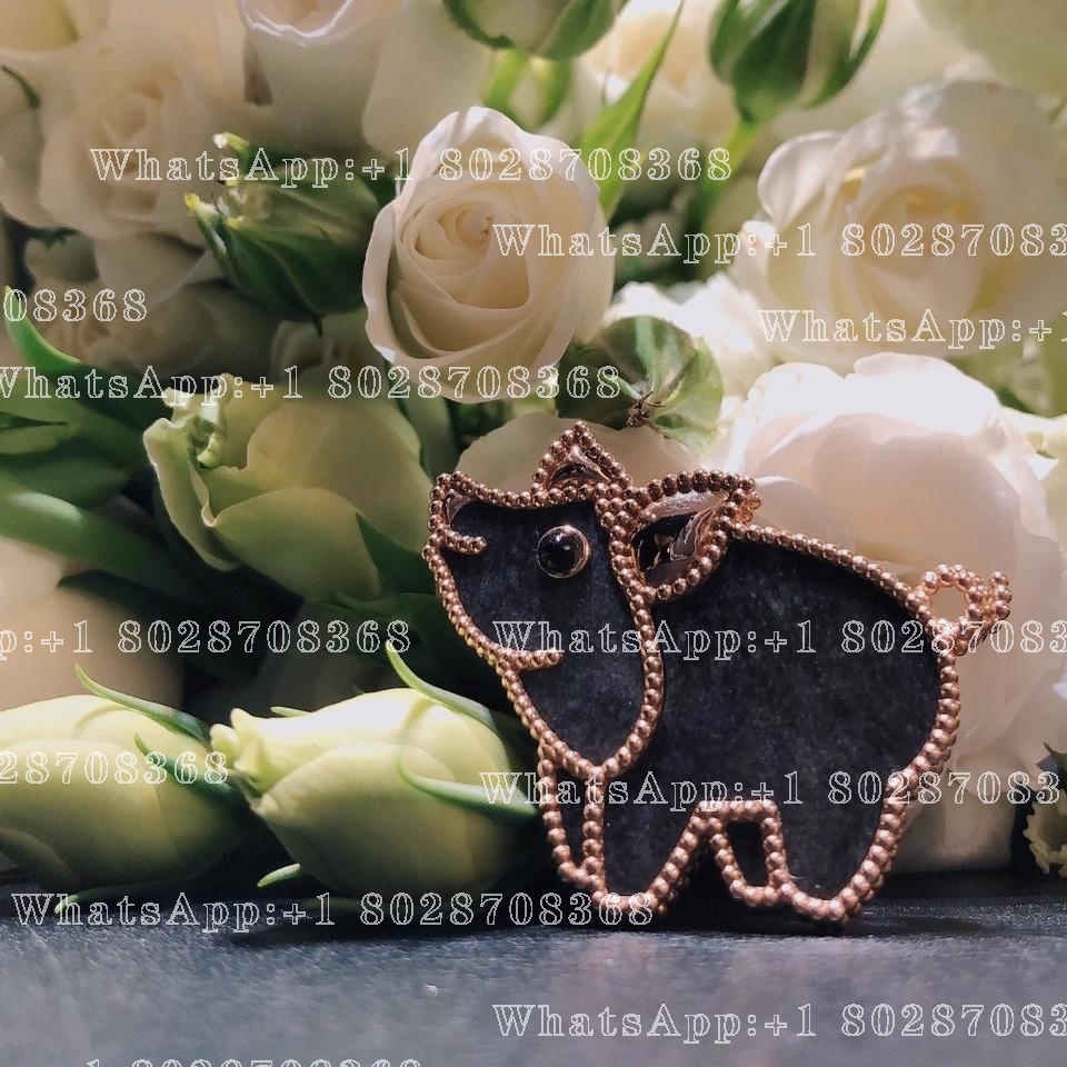 Van Cleef & Arpels Lucky Animals Pig Clip Rose gold, Obsidian, Onyx VCARP7UO00