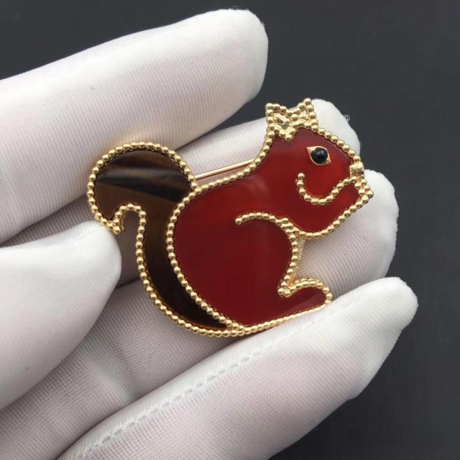 Van Cleef & Arpels Lucky Animals Squirrel clip Rose gold, Carnelian, Onyx, Tiger Eye VCARP2AT00