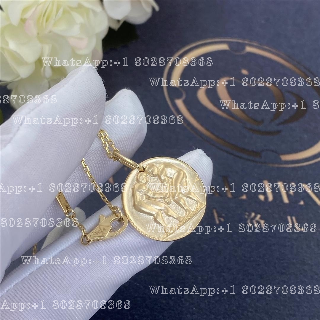 Van Cleef & Arpels Zodiaque medal Geminorum (Gemini) VCARP7SV00