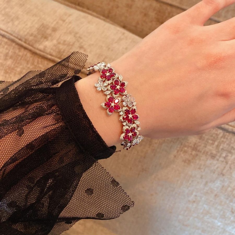 Van Cleef & Arpels Folie des Prés bracelet Rose gold, Diamond, Ruby VCARP47S00