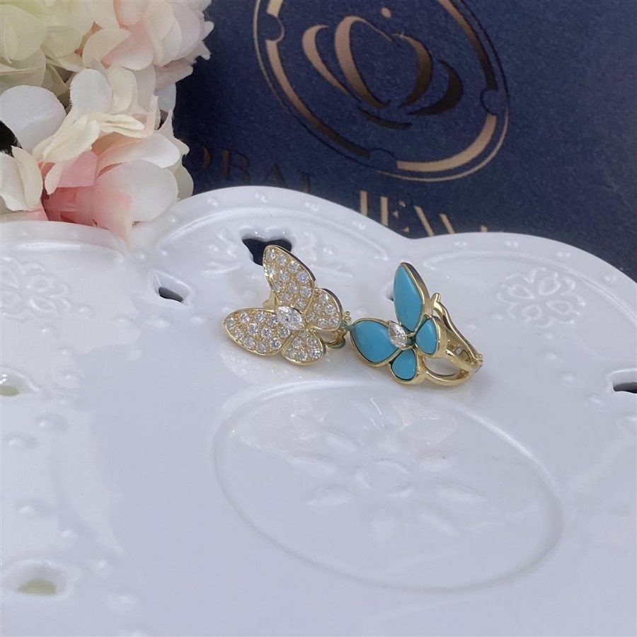 Van Cleef & Arpels Two Butterfly earrings Yellow gold, Diamond, Turquoise VCARP7US00