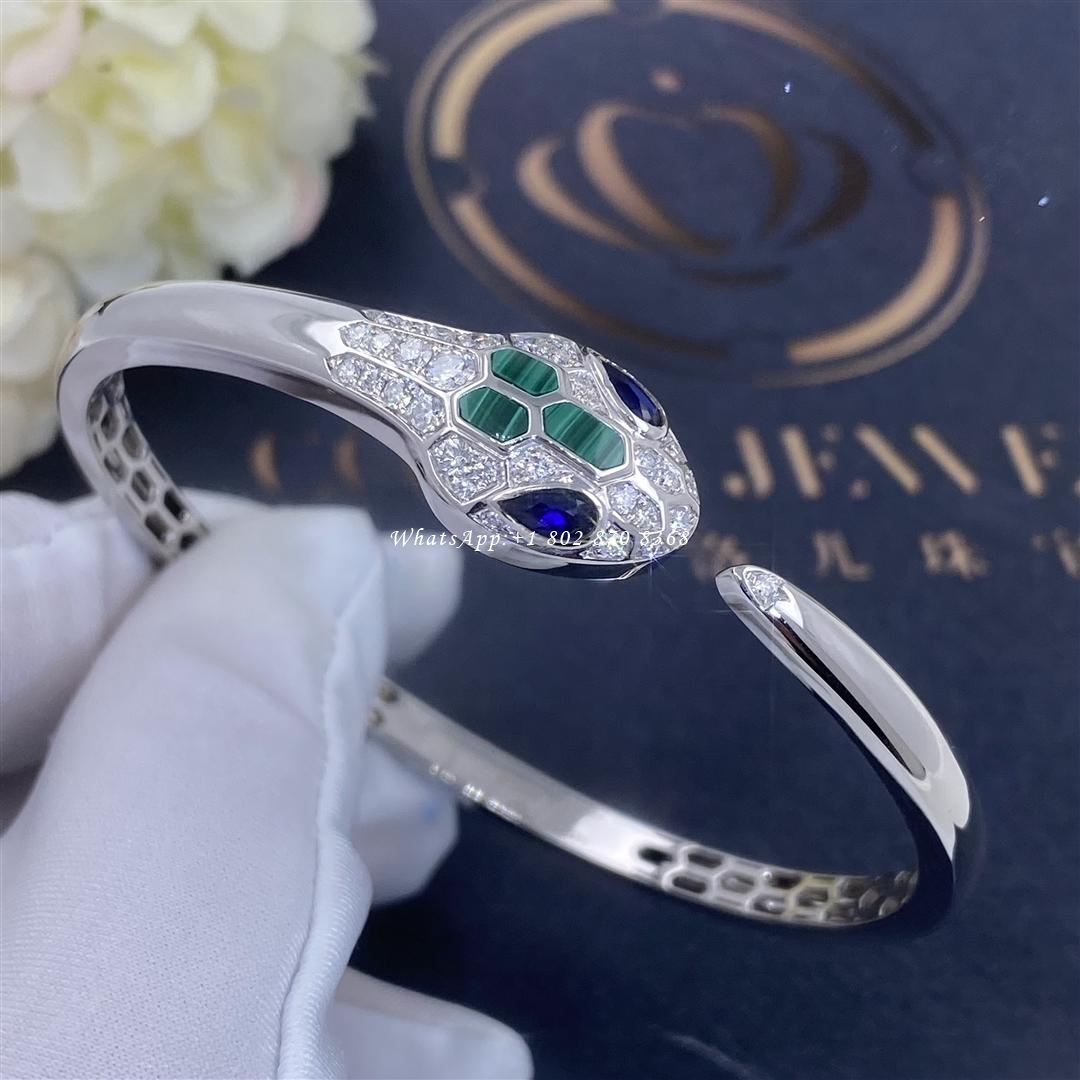 Bulgari Serpenti 18 kt white gold bracelet set with blue sapphire eyes, malachite elements and pavé diamonds