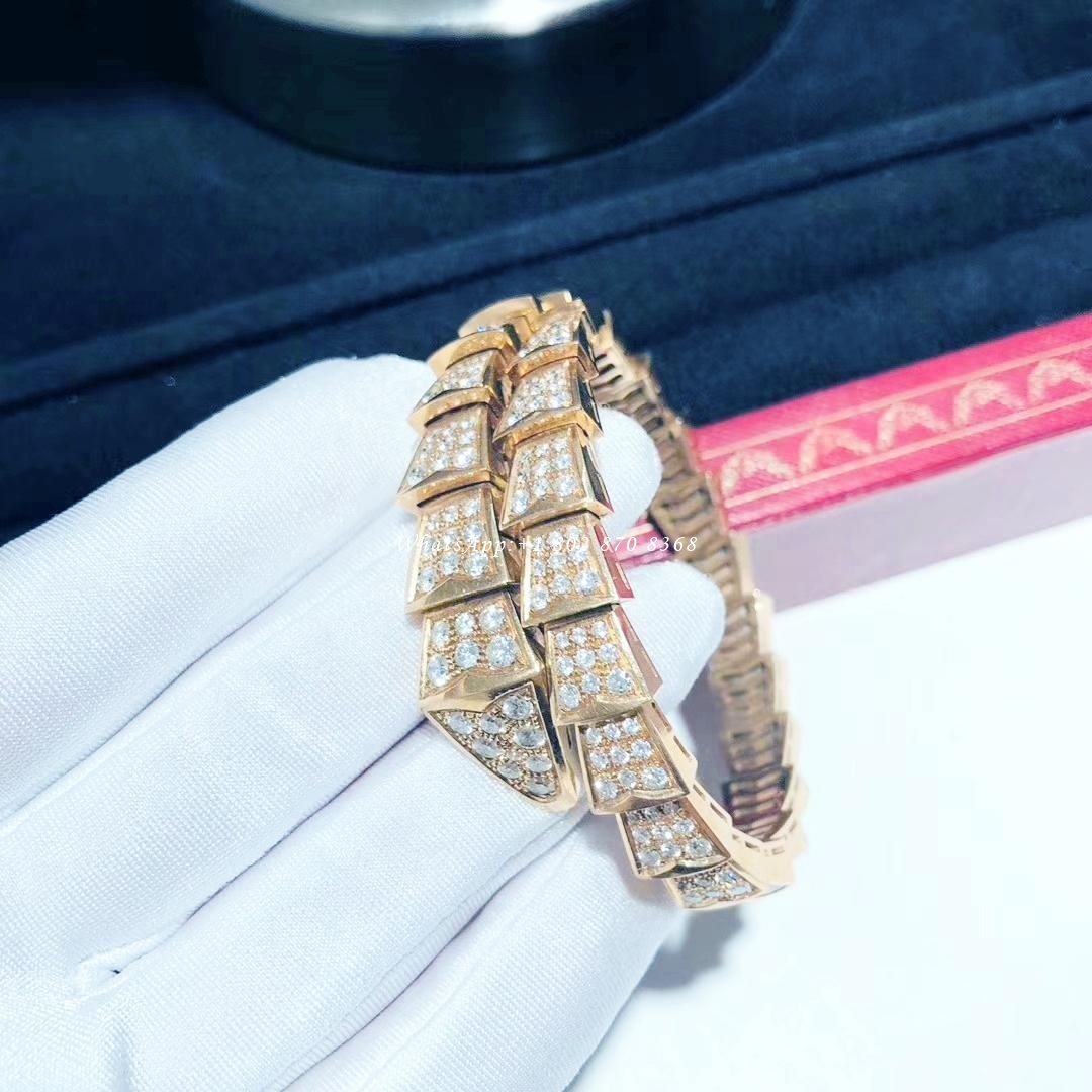 Bulgari Serpenti Viper one-coil bracelet in 18 kt rose gold, set with full pavé diamonds