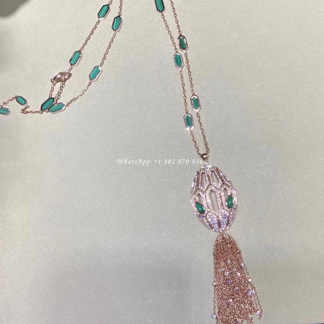 Bulgari Serpenti 18 kt rose gold necklace with tassel set with a diamond, pavé diamonds and malachite eyes