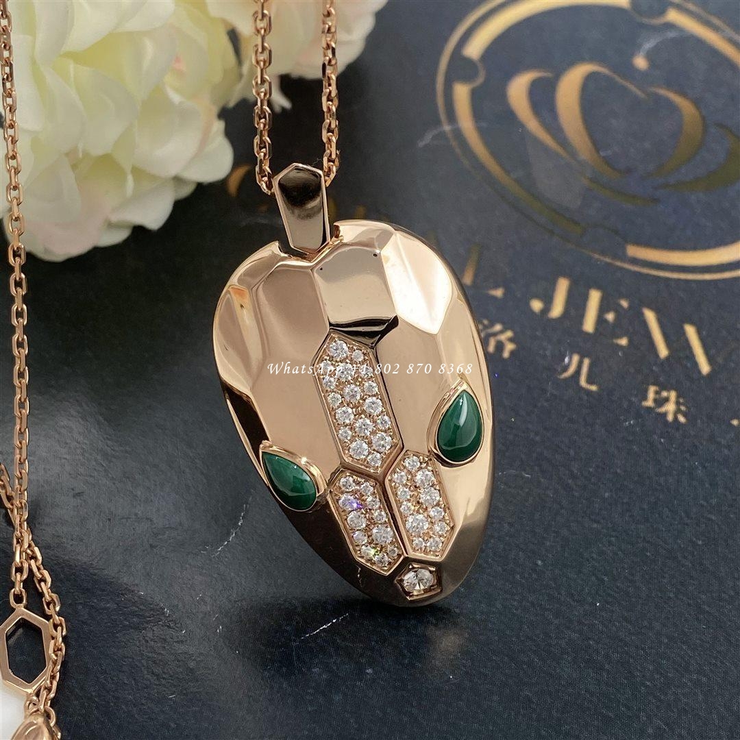 Bulgari Serpenti necklace with 18 kt rose gold chain and pendant, set with malachite eyes and demi pavé diamonds Ref.: 352678