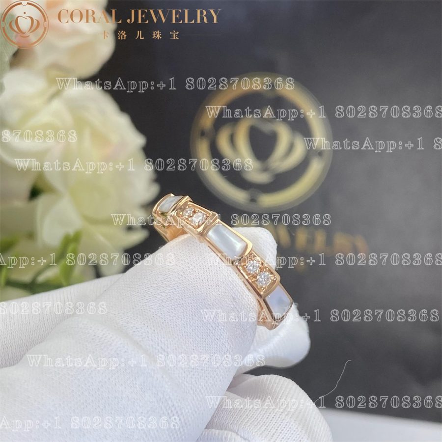 Bulgari Serpenti Viper band Ring in 18 kt rose gold with Mother of Pearls and pavé diamonds Ref.: 353225