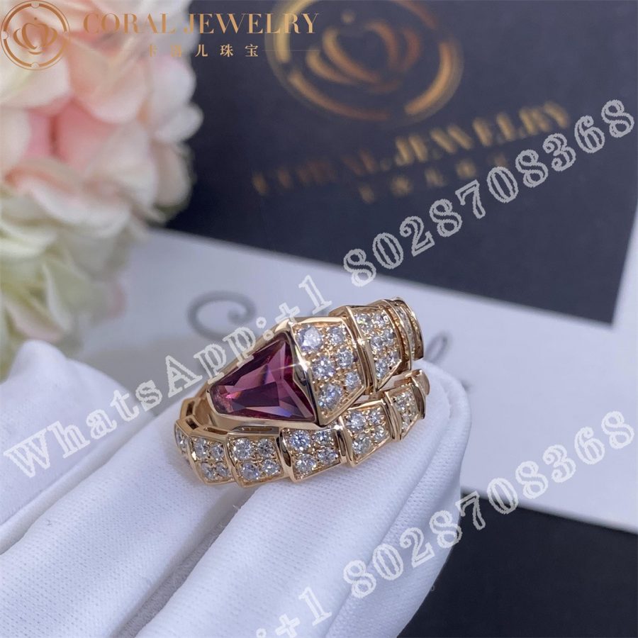 Bulgari Serpenti Viper Ring In 18 Kt Rose Gold Set With Full Pave Diamonds And A Rubellite On The Head Coral (3)