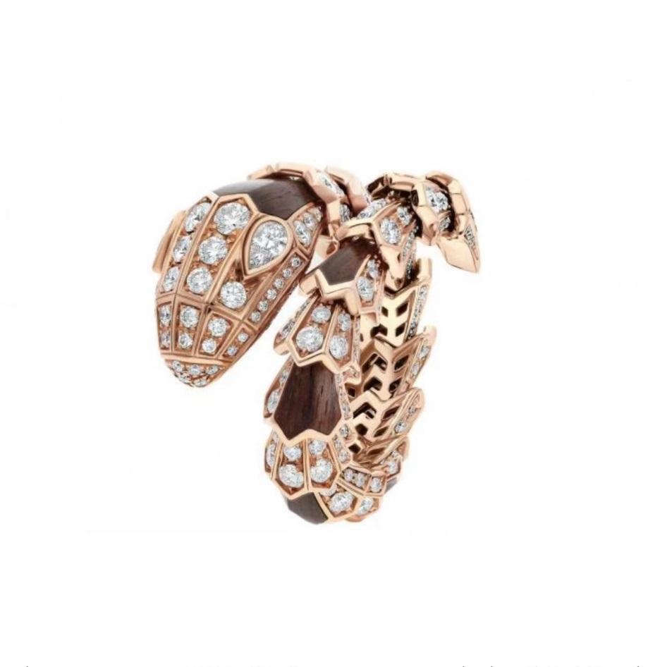 Bulgari Serpenti ring in pink gold and snakewood elements with diamonds