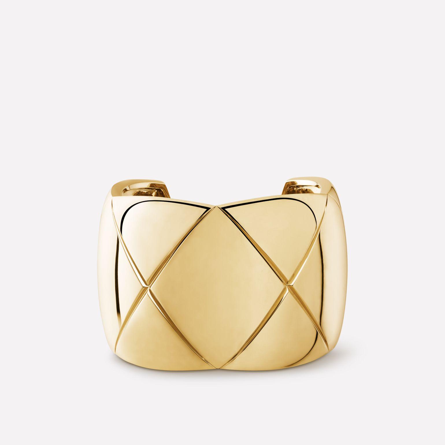 Chanel Coco Crush Cuff Quilted Motif, 18k Yellow Gold J10572