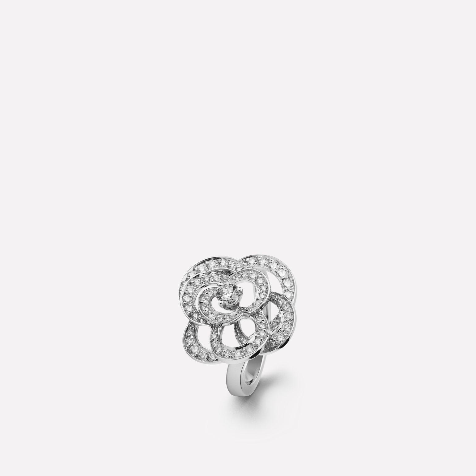 Chanel Fil de Camélia Ring Medium Version, 18k White Gold, Diamonds J2579