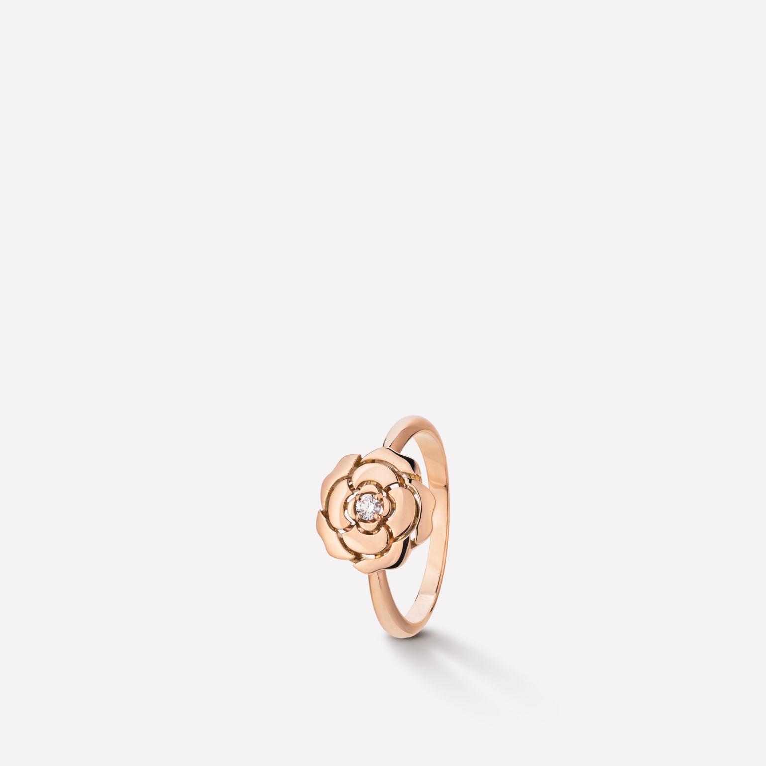 Chanel Extrait de Camélia Ring 18k Pink Gold, Diamond J11662