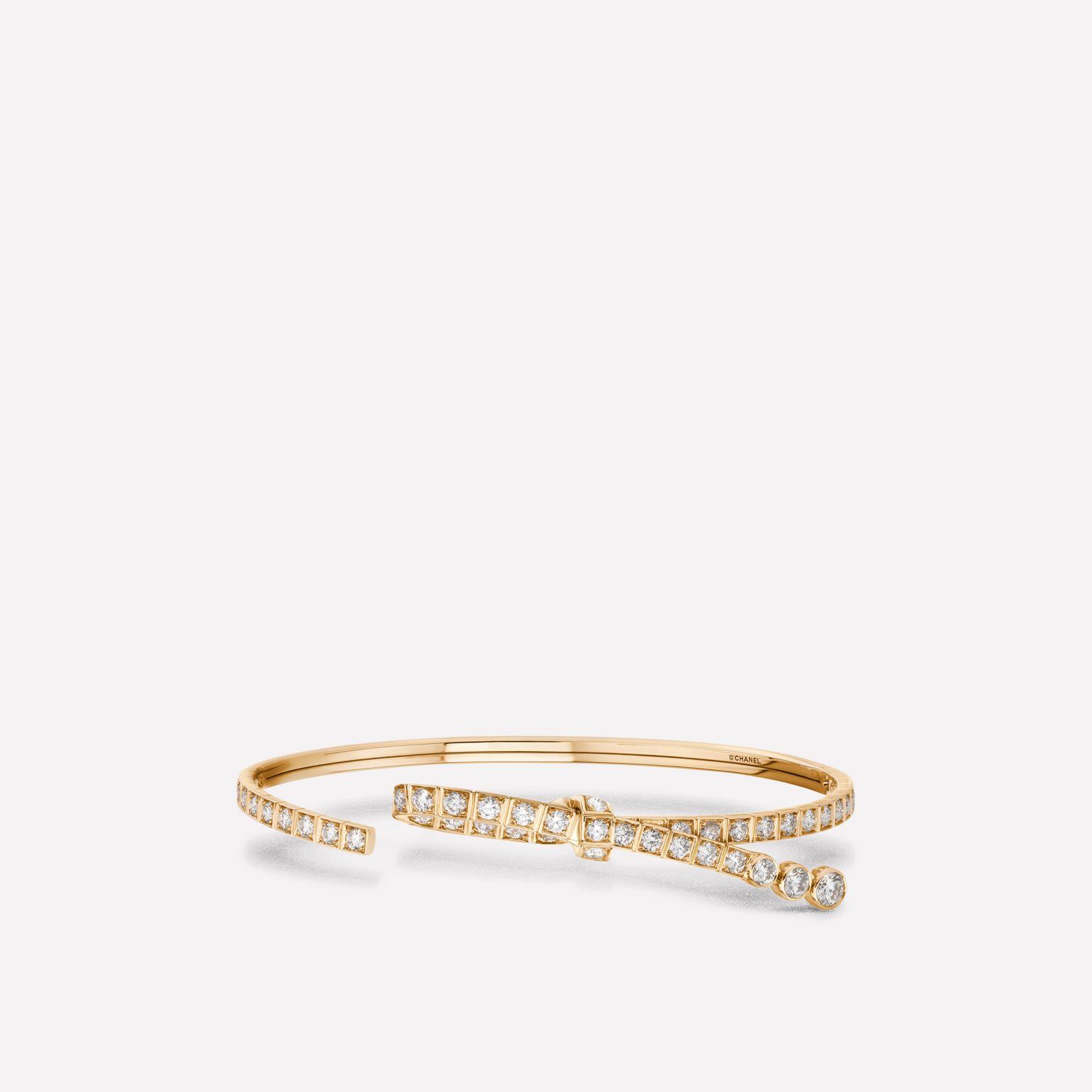 Chanel Ruban Bracelet 18k Beige Gold Diamonds J11864