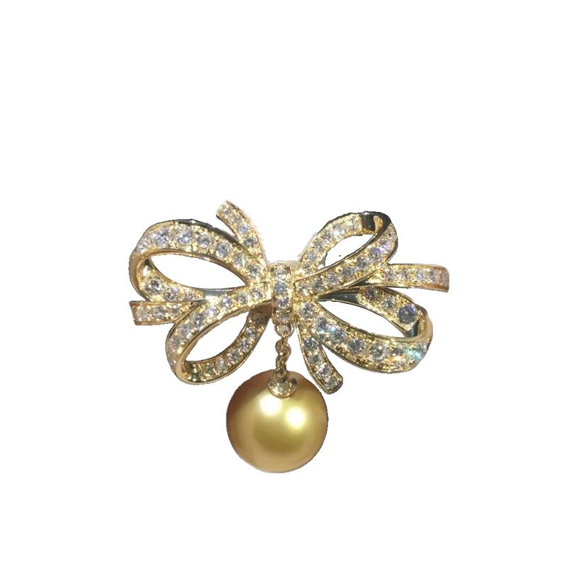 Chanel Ruban Brooch 18k Yellow Gold Diamonds Pearl Coral (1)