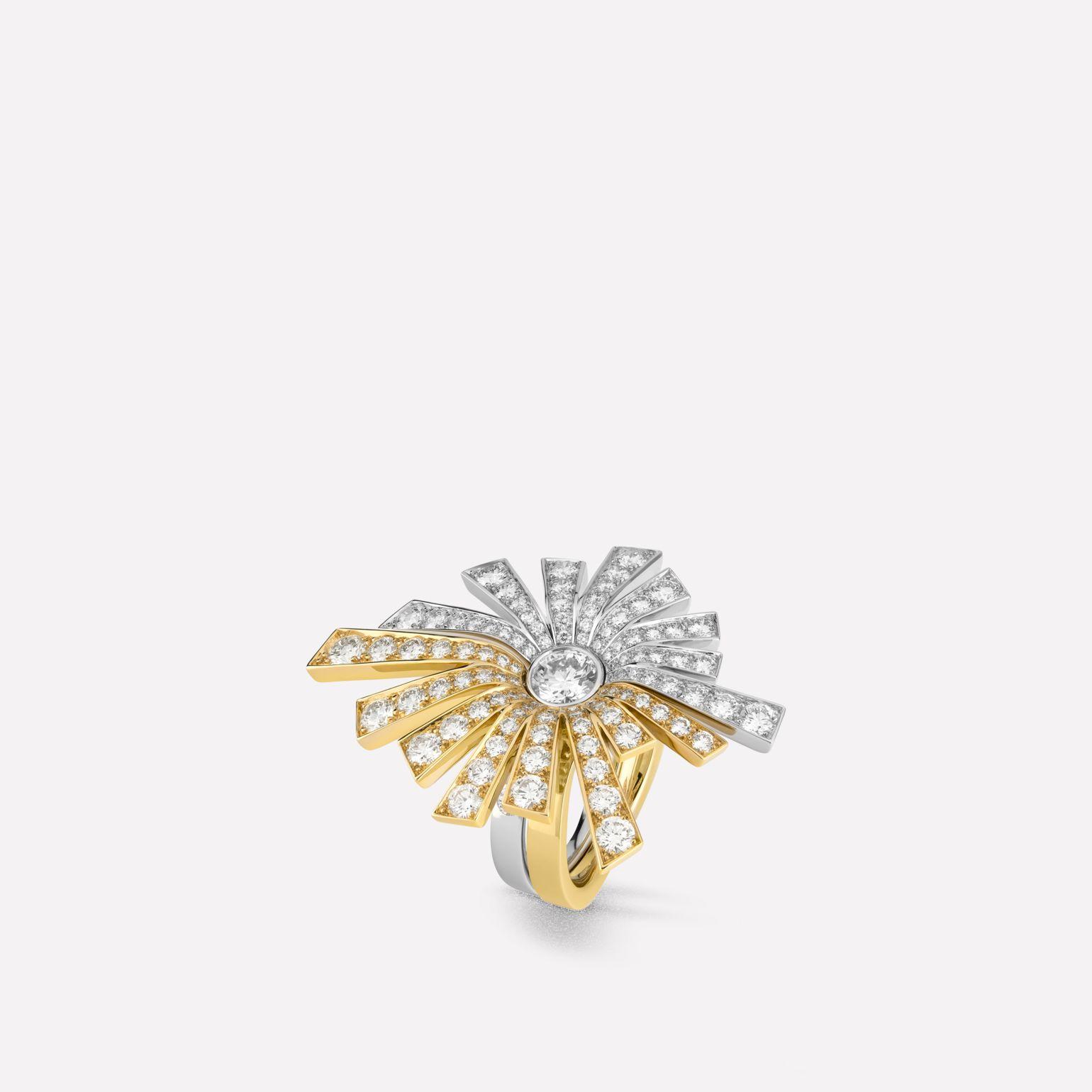 Chanel Soleil De Chanel Transformable Ring 18k White And Yellow Gold Diamonds J11882