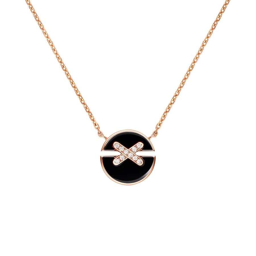 Chaumet Jeux De Liens Harmony Onyx Small Model Pendant 084426