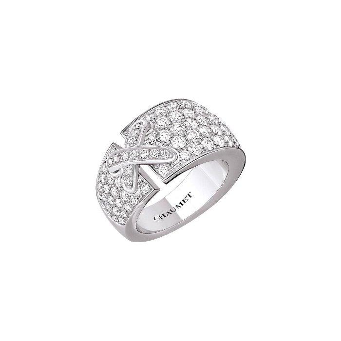 Chaumet Liens Croisés Medium model in white gold and diamond 082023