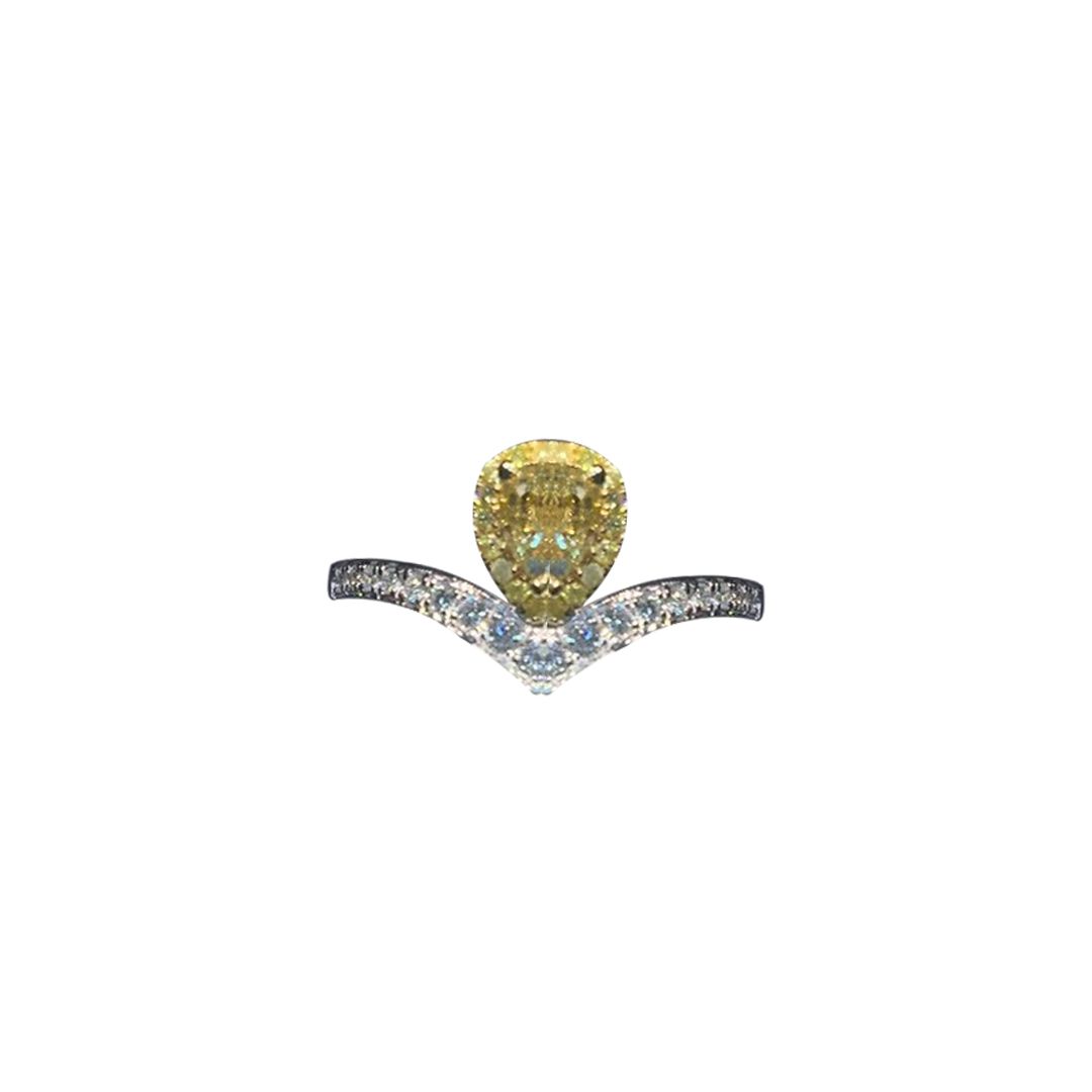 Chaumet Joséphine Aigrette Ring White gold, White and Yellow Diamonds