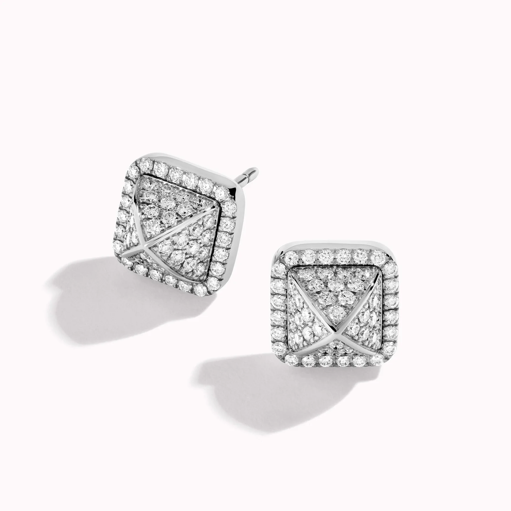 Marli Cleo Full Diamond Pyramid Stud Earrings In White Gold Cleo E8